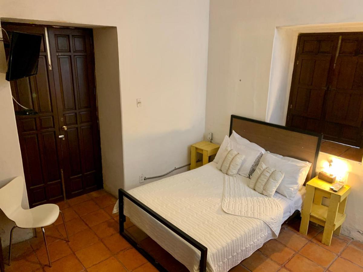 El Mexa Hostel Querétaro Εξωτερικό φωτογραφία
