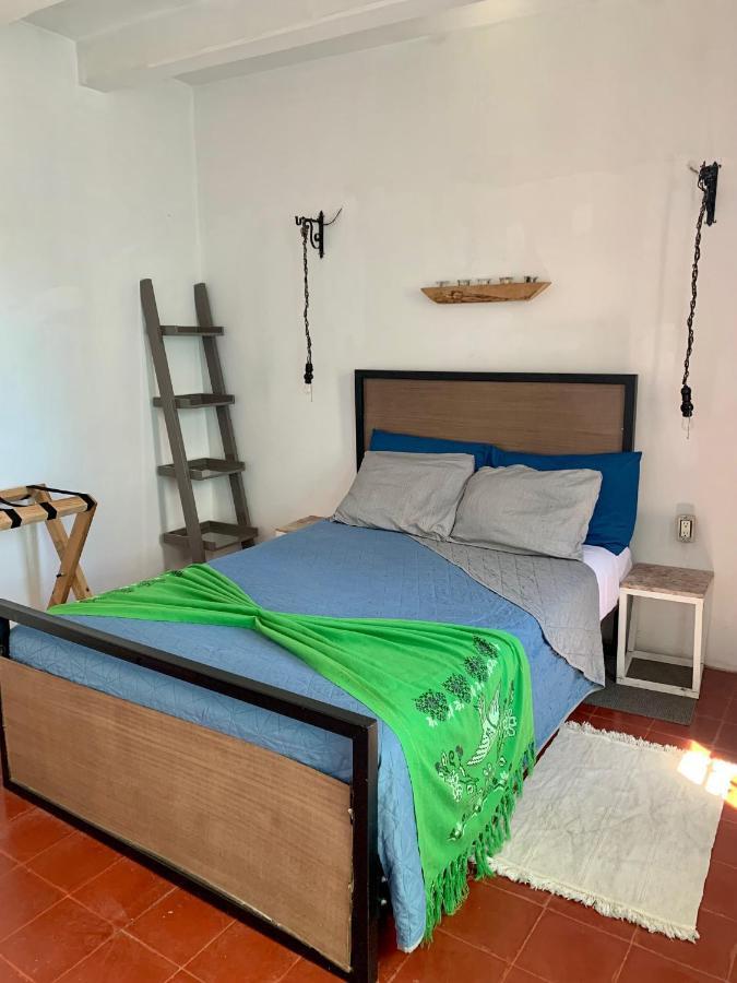 El Mexa Hostel Querétaro Εξωτερικό φωτογραφία